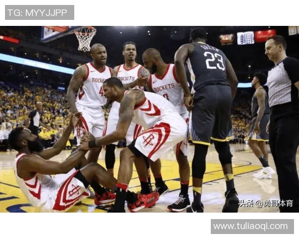 2018年火箭与勇士精彩对决回放全场集锦及赛后分析