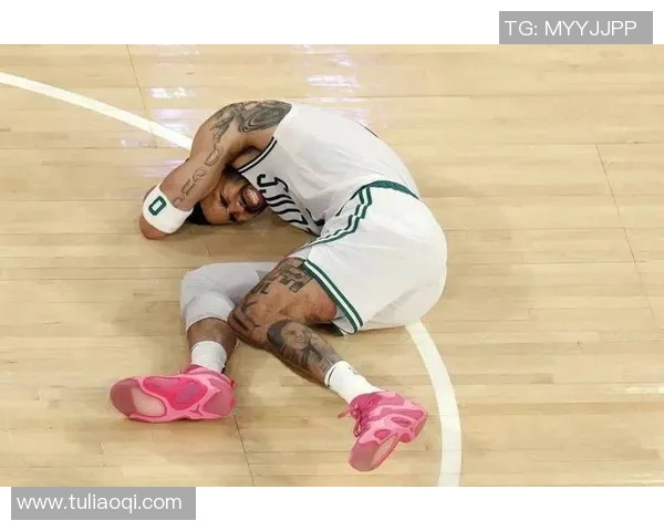 塔图姆轰下60分向科比致敬绿军逆转尼克斯书写历史新篇 塔图姆轰下60分向科比致敬绿军逆转尼克斯书写历史新篇