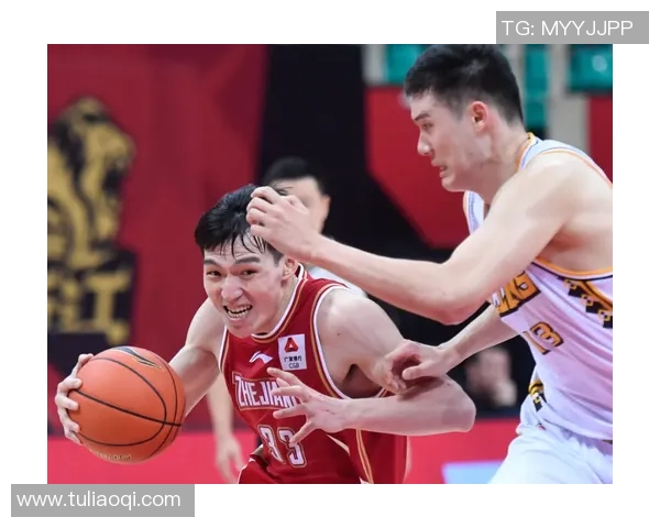 北京与新疆的激烈对决在2月15日展开精彩角逐，期待精彩瞬间与精彩表现